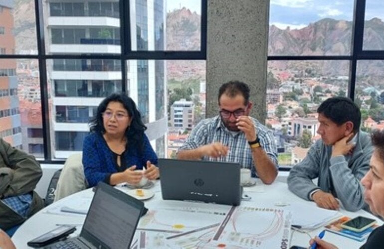 Bolivia reunión