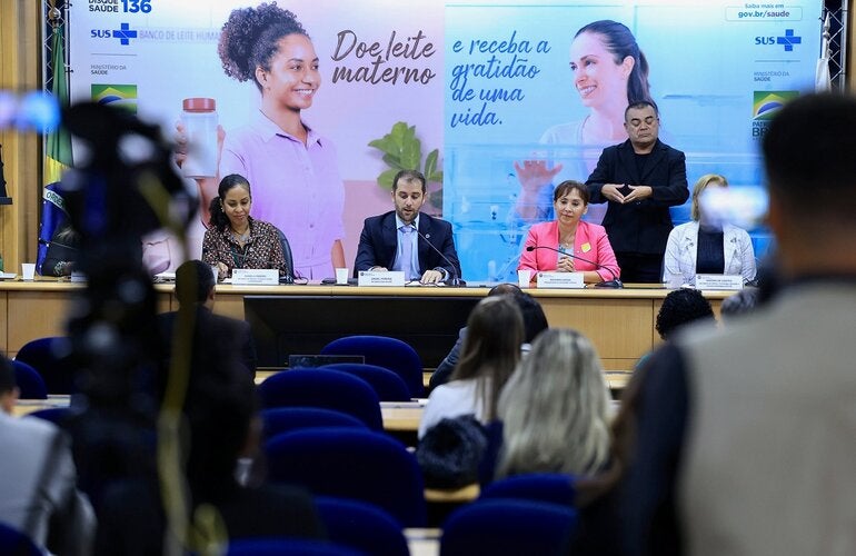 Cerimônia de lançamento da campanha