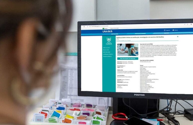 profissional de saúde e pagina do curso