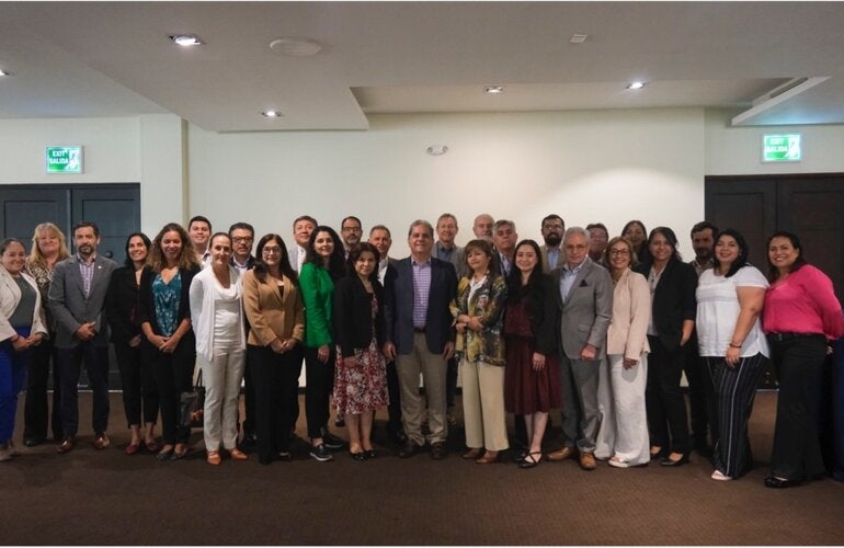 Avanzando Juntos hacia la Armonización de la Cooperación: Reunión político-estratégica con el Ministro de Salud y Cooperantes Internacionales en salud