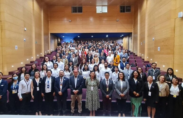 Foto de grupo de los participantes en la Jornada