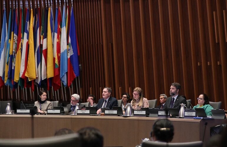 PAHO Member Countries Approve Development of New Regional Policy to Expand Equitable Access to High-Priced Technologies