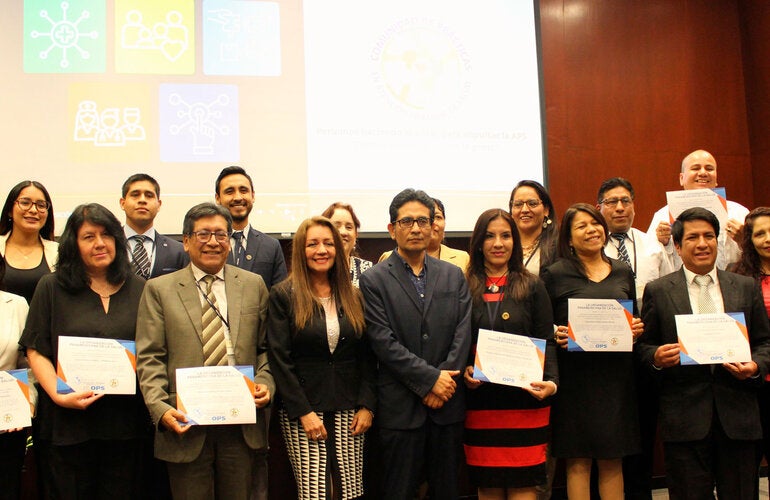 OPS/ Adriana Navarro || Finalistas y Semifinalistas del V Concurso Nacional de Experiencias y Buenas Prácticas en APS, reciben reconocimiento de la Cdp APS Perú y de la OPS. 