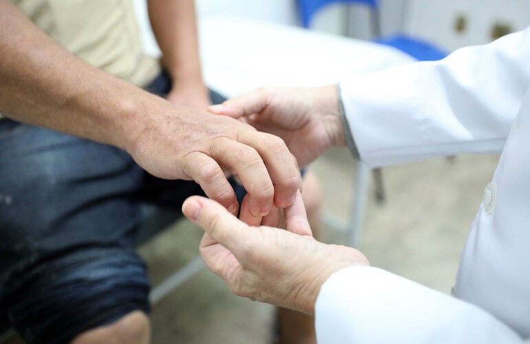 Hanseníase: diagnóstico precoce e acolhimento transformam vidas