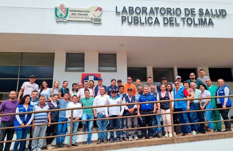 Grupo de asistentes a la reunion