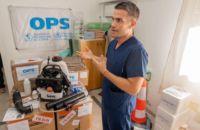 Foto con parte de los insumos entregados