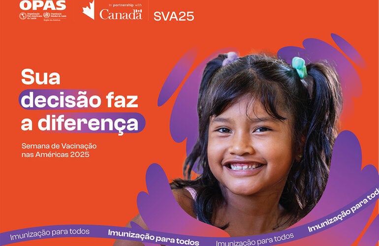Banner da campanha com fundo laranja e a foto de uma criança, com detalhes roxos, e as frases "Sua decisão faz a diferença" e "Imunização para todos"