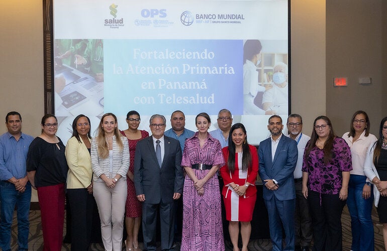 Fotografía grupal del aller Nacional Autoevaluación de Competencias para la Prestación de Servicios de Telemedicina.