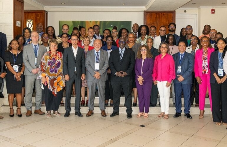 Group photo of participants.