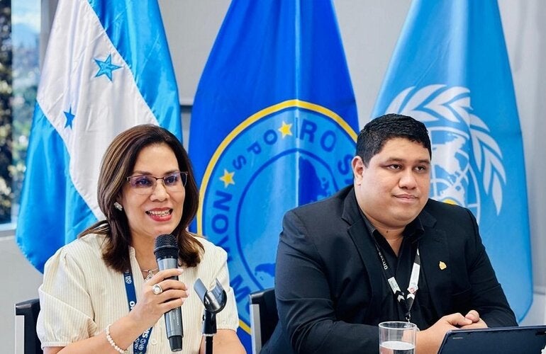 Amalia Ayala y Saúl Cruz inauguran el taller