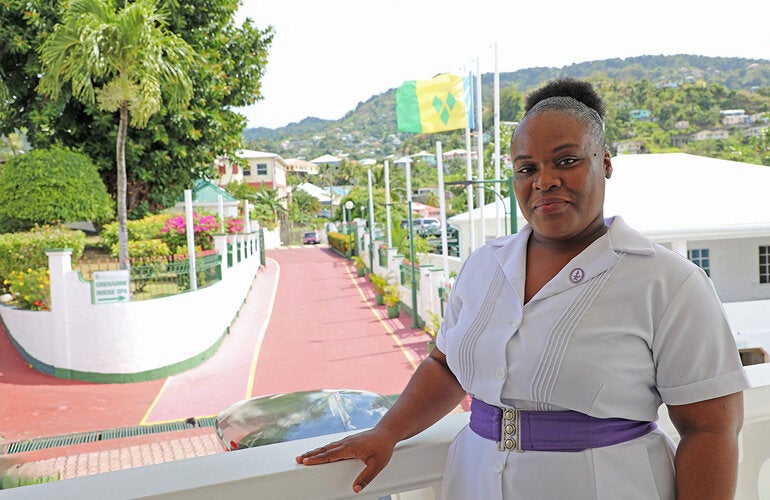 Nurse from St Vincent and the Grenadines