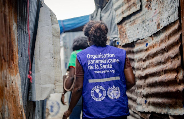 PAHO supporting displacement camp residents