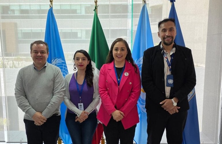 Equipo técnico de la OPS/OMS y el equipo de CeNSIA