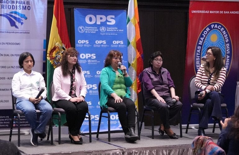 panelistas taller infodemia 