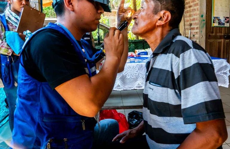 estudio tracoma Bolivia