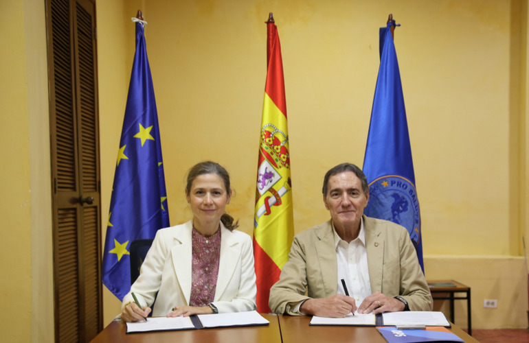 OPS y la Agencia Española de Medicamentos firman  Memorandum de Entendimiento para fortalecer la cooperación regulatoria en las Américas 