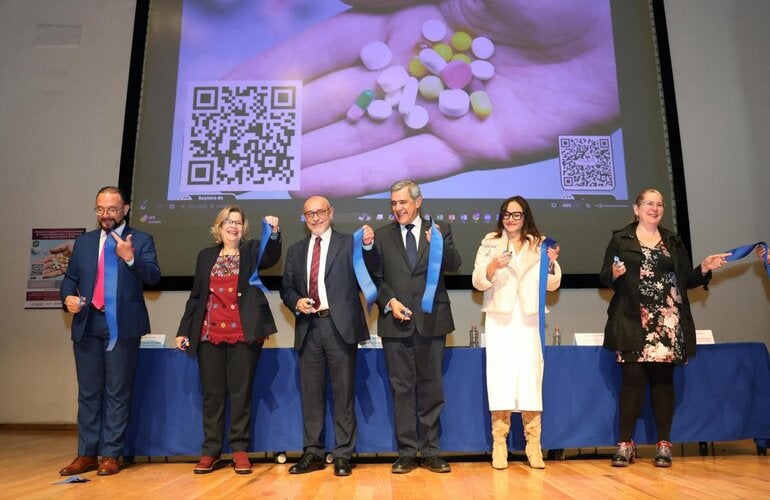Autoridades inauguran la Semana Mundial de Concientización sobre la Resistencia a los Antimicrobianos 
