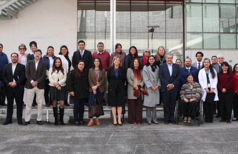 Foto grupal de las y los integrantes de los Centros Colaboradores de la OPS/OMS en México