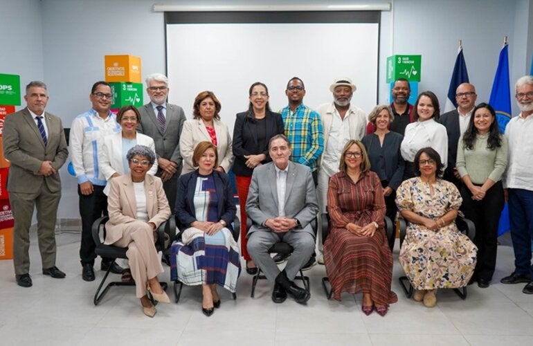 OPS reafirma compromiso con la sociedad civil dominicana para avanzar en políticas de salud más equitativas y sostenibles