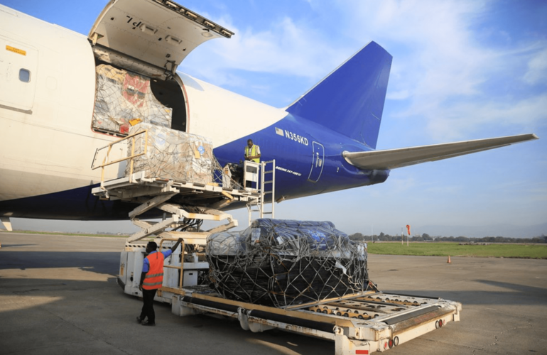 Plane with loading dock