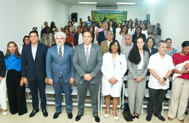 OPS destaca incorporación de Nirsevimab en RD para fortalecer la protección de la niñez frente al Virus Respiratorio Sincitial