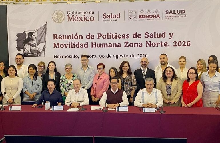 Foto grupal de reunión en Sonora