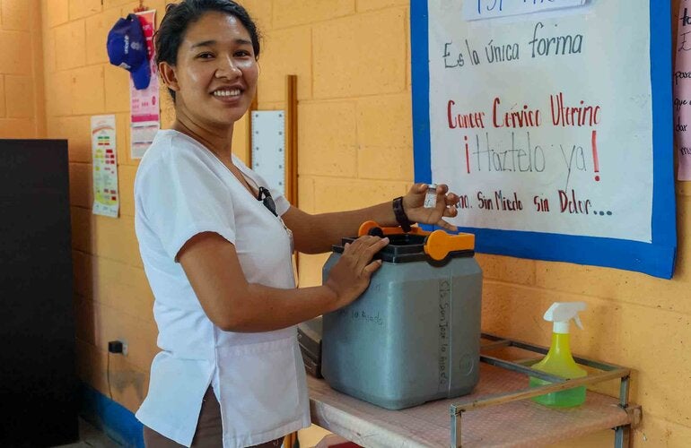 Vacunación Brotes Guatemala