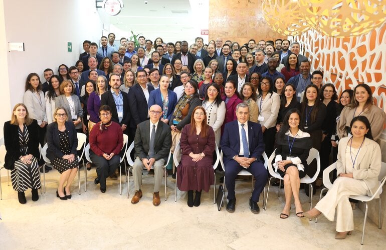 Photo of participants at the Tobacco Taxes meeting in Latin America