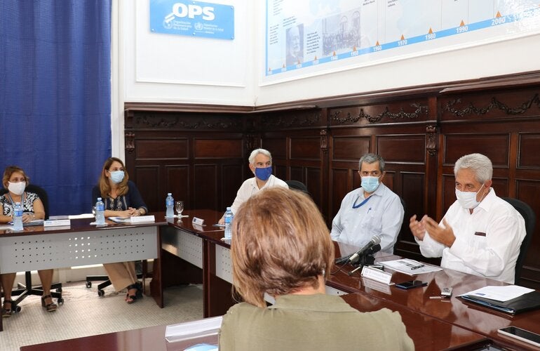 Participantes conferencia de prensa