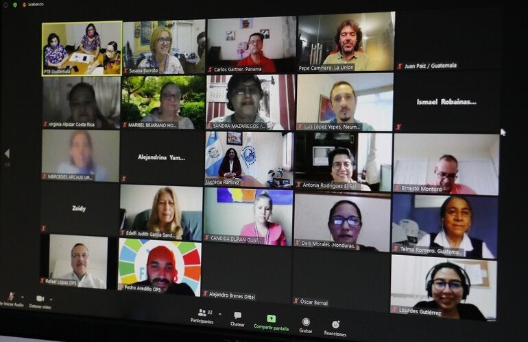 Participantes en el curso