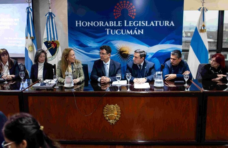 Foto de la apertura de la jornada de consulta