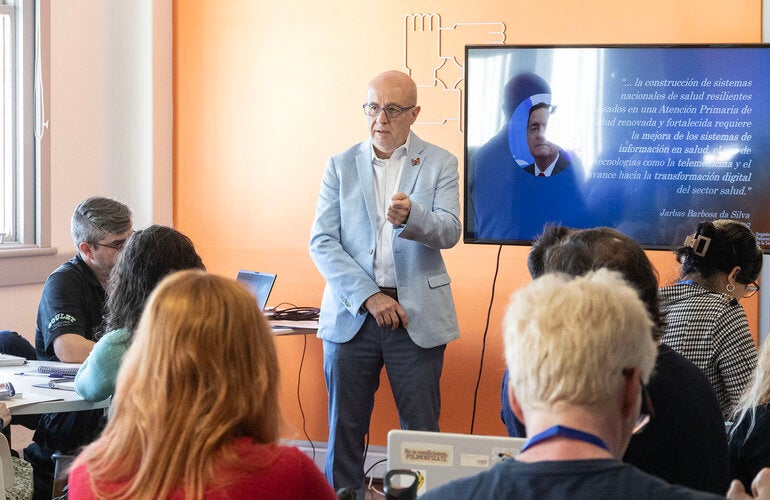 Actividad en la Datatón de Salud Pública en las Américas - Argentina 2025