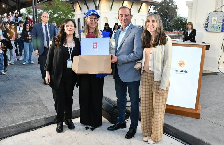 Entrega de computadoras