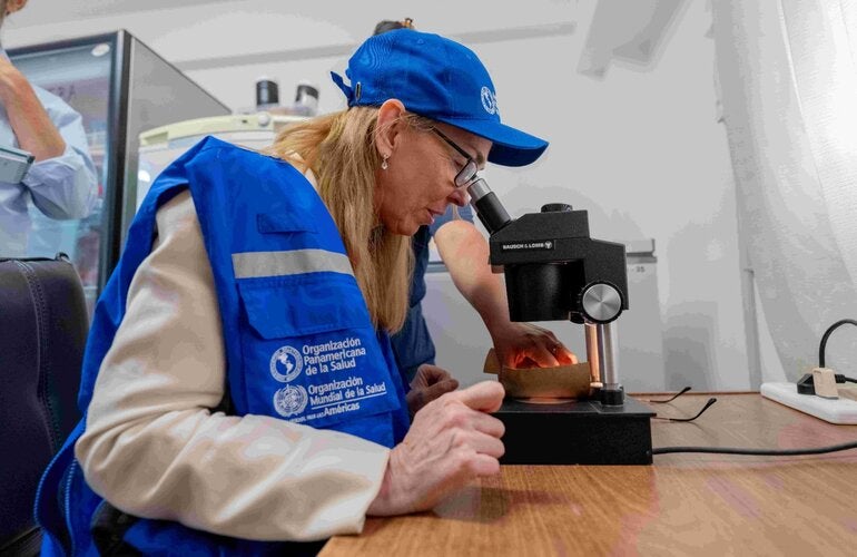 Foto del microscopio entregado