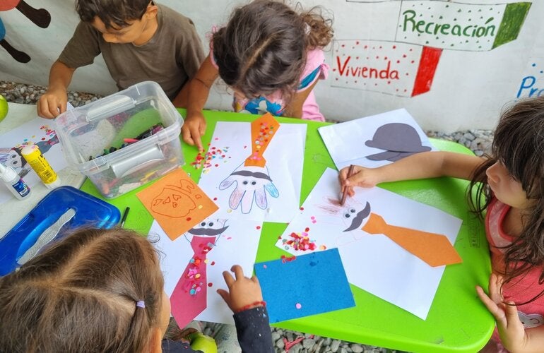 Niños en movilidad humana, haciendo ludoterapia - Ocotepeque hnd