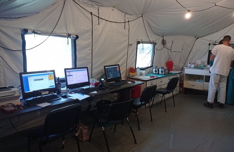 La instalación del EMT incluyó equipo de cómputo para acceso al software de historial médico