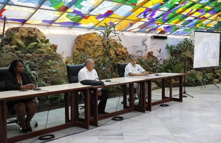 Presidencia en evento regional por 120 años de OPS