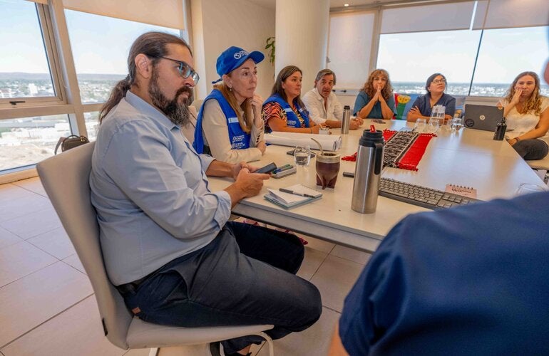 Reunión entre autoridades del Ministerio de Salud de Neuquén y de OPS