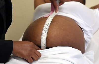 Pregnant woman examination
