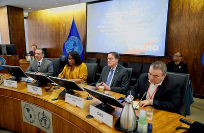 Director Carissa Etienne today urged countries in the Americas to be prepared to detect new coronavirus