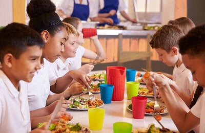 alimentação saudável escola crianças