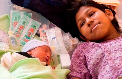 Madre y recién nacido