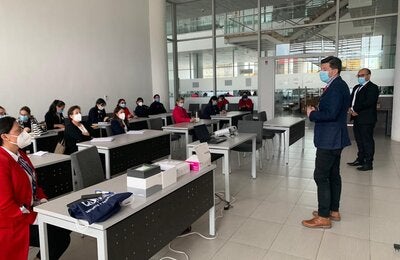 Misión técnica en el plan de implementación del diagnóstico de COVID-19 mediante detección de antígenos en Ecuador