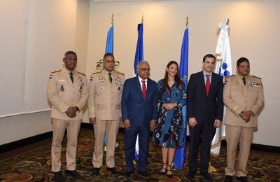 Autoridades durante inauguración de la actividad