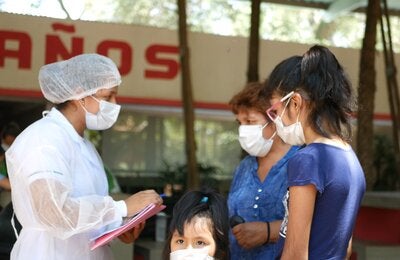 Vacunacion Santa Cruz Bolivia