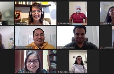 160 graduados de curso sobre salud mental, impulsado por la UTPL, OPS y Embajada de Canadá