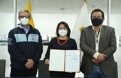 OPS es testigo de firma de convenio entre MSP y Congope para coordinar vacunación en territorio  