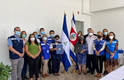 Firma de convenio binacional NIC - COR
