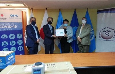 Entrega de equipo de laboratorio