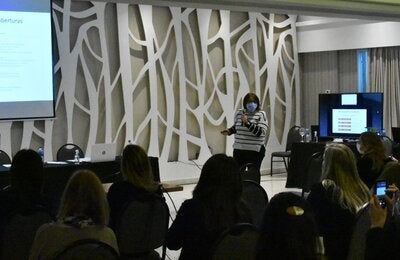 Día nacional del vacunador en Argentina, OPS pone el eje en el mejoramiento de coberturas para disminuir brechas en el acceso a la salud